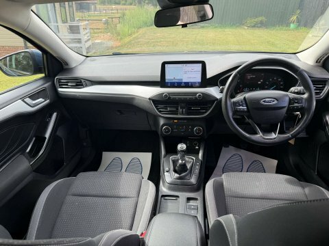Ford Focus 1.5 Ecoblue Titanium Estate Euro Red #4