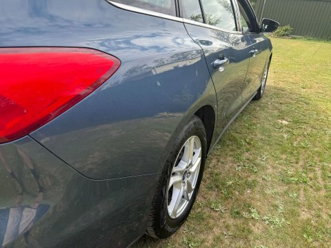 Ford Focus 1.5 Ecoblue Titanium Estate Euro Red #24