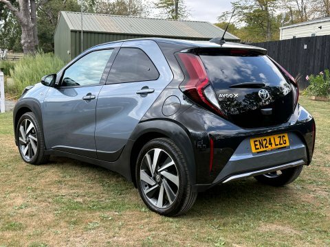 Toyota Aygo X 1.0 Aygo X Grey #2