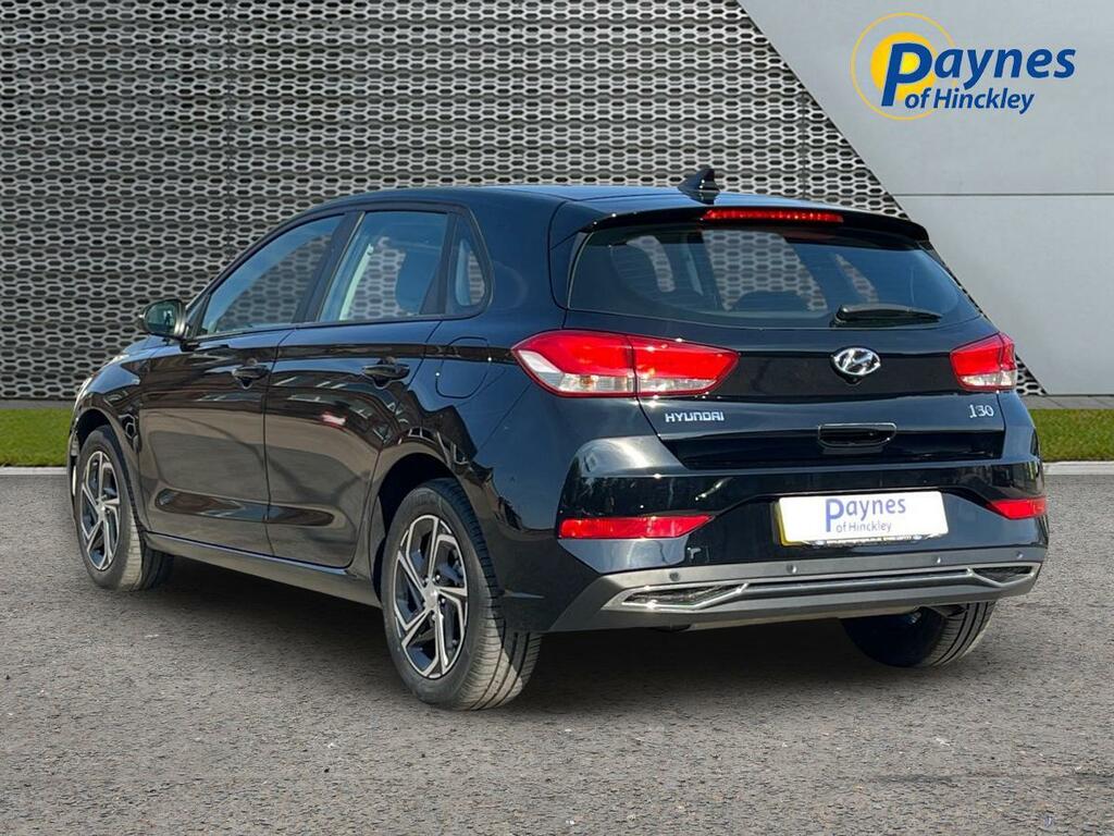 Hyundai I30 1.0 T-gdi Mhev Se Connect Euro 6 Ss Black #5