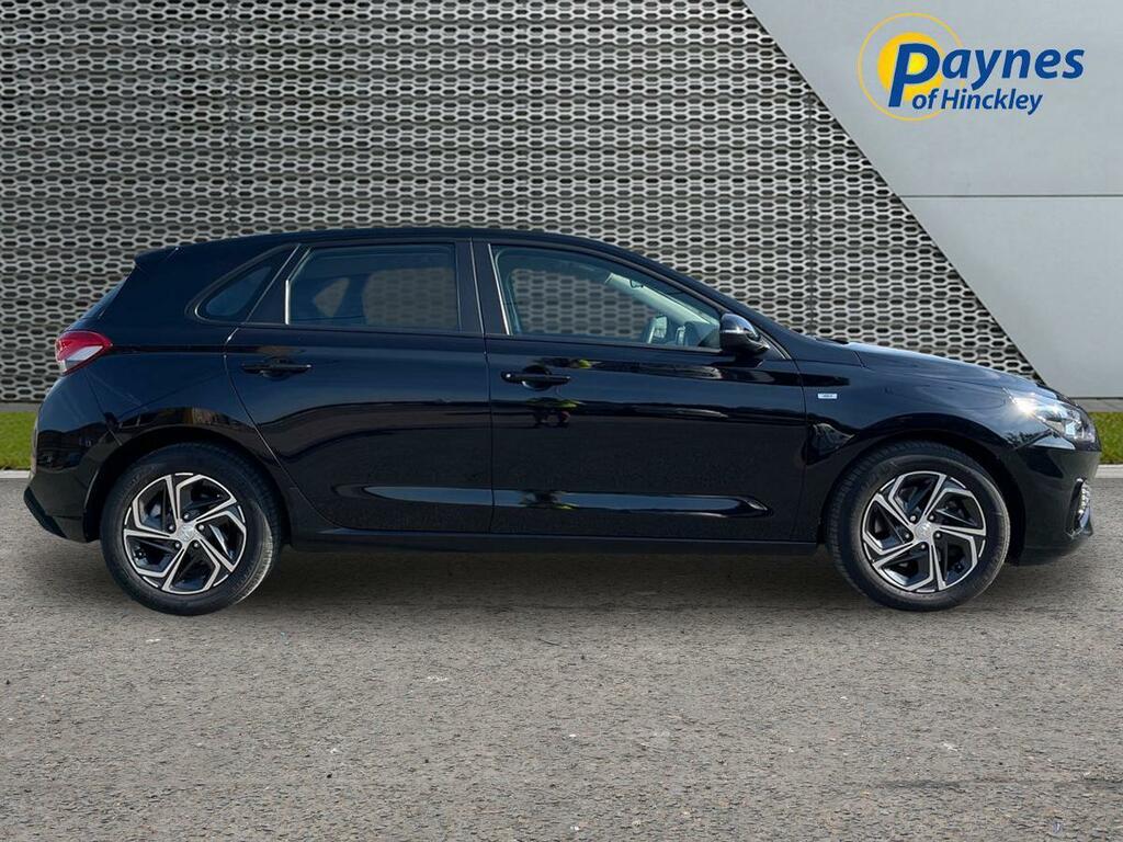 Hyundai I30 1.0 T-gdi Mhev Se Connect Euro 6 Ss Black #2