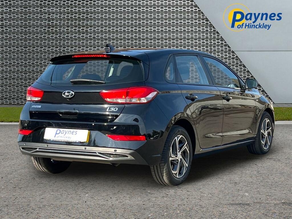 Hyundai I30 1.0 T-gdi Mhev Se Connect Euro 6 Ss Black #3