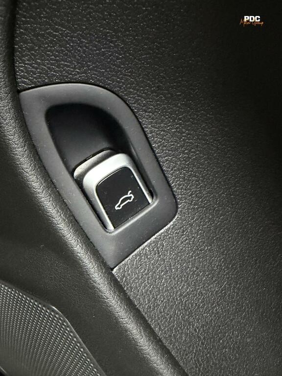 Audi A4 Estate 2.0 Tdi Black Edition S Tronic Quattro Euro White #21