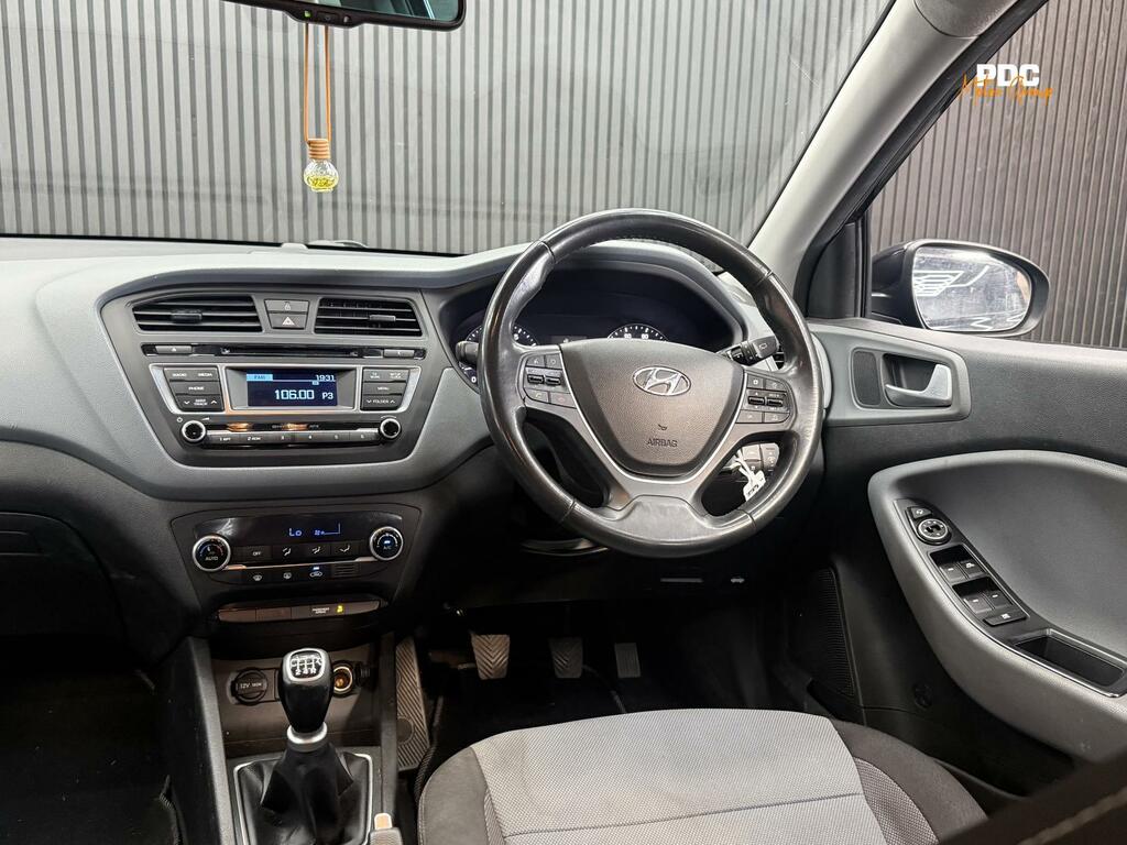 Hyundai I20 1.2 Blue Drive Se Hatchback Euro White #34