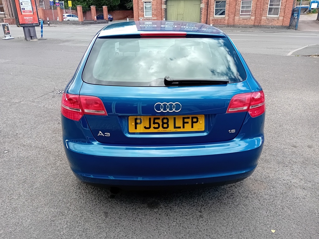 Audi A3 2.0 Tdi Sport Sportback Euro 4 Silver #8