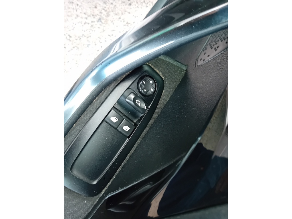 Peugeot 208 Hatchback 1.4 Hdi Active Euro 5 201363 Blue #12