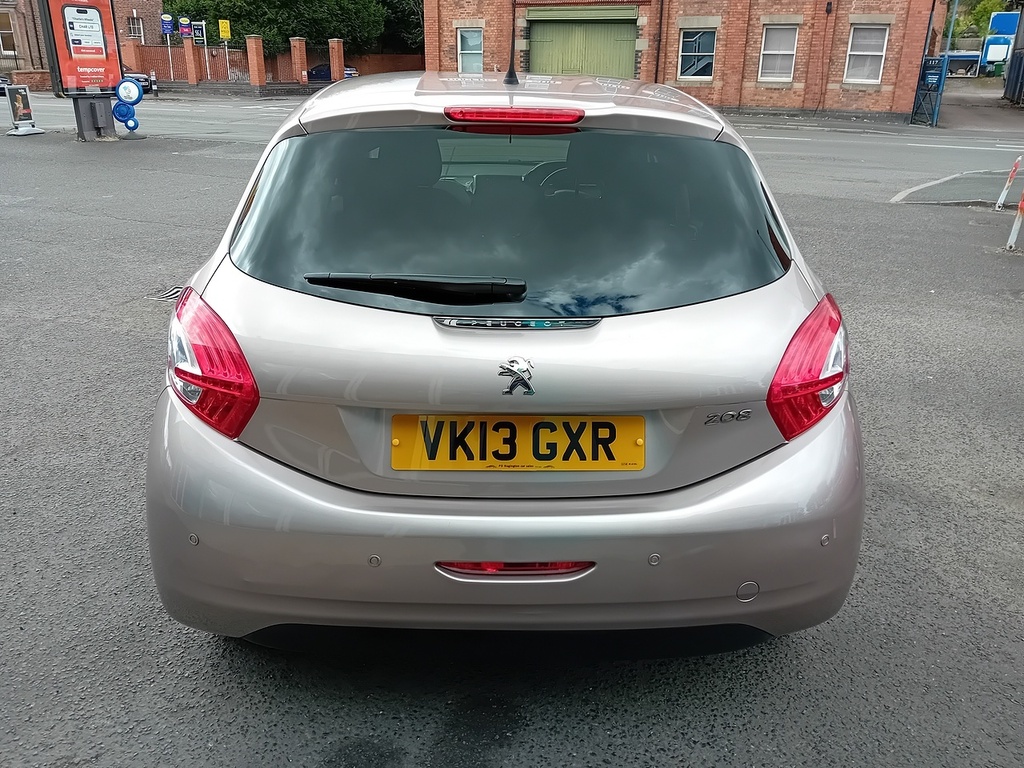 Peugeot 208 Hatchback 1.4 Hdi Active Euro 5 201363 Blue #7