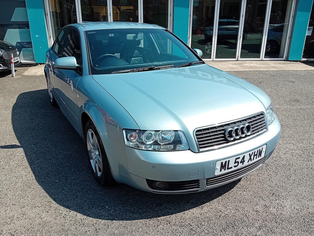 Audi A4 Tdi Se Blue