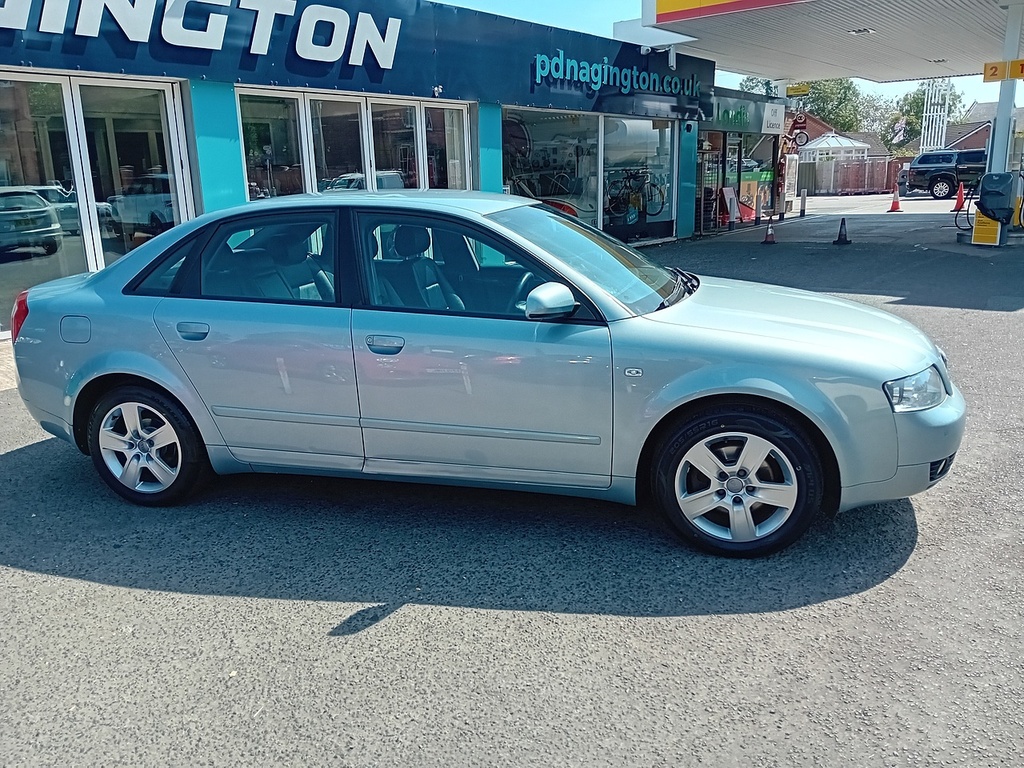 Audi A4 Tdi Se Blue #3