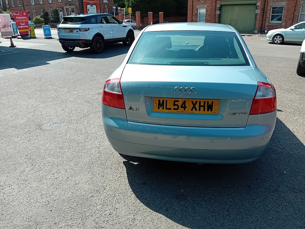 Audi A4 Tdi Se Blue #6