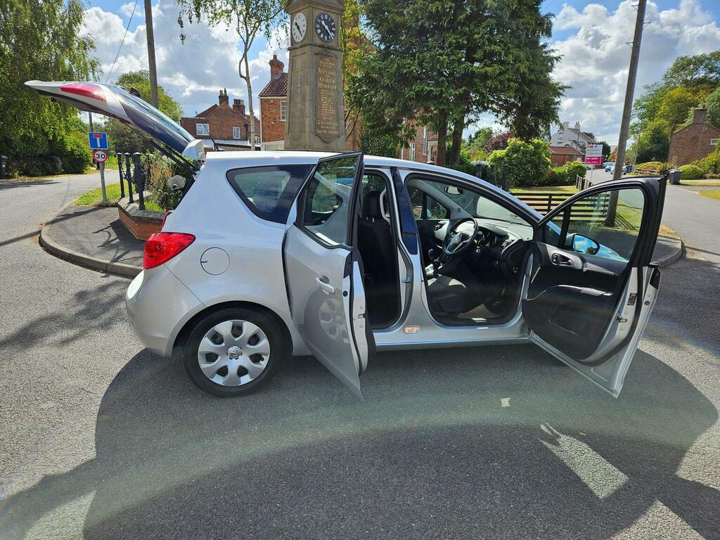 Vauxhall Meriva Mpv 1.4T 16V Exclusiv Euro 5 201313 Silver #3