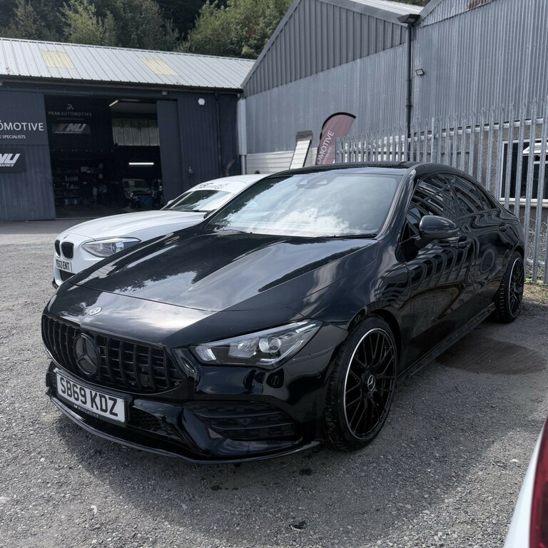 Mercedes-Benz CLA Class 1.3 Cla200 Amg Line Black #2