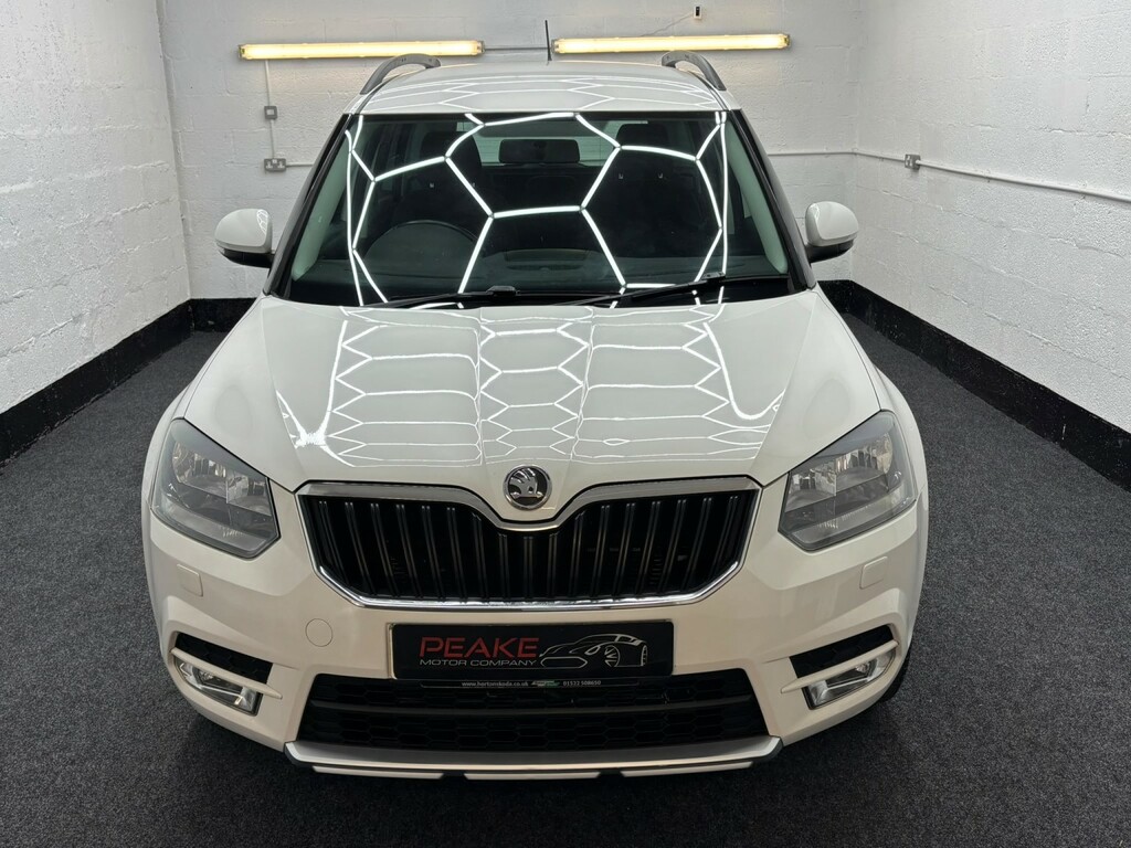 Skoda Yeti 1.2 Tsi Se FY14HLH White #3
