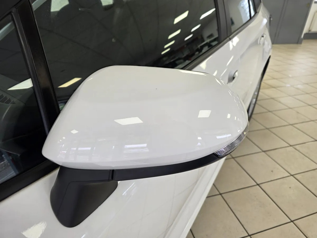 Suzuki Swace 1.8 Hybrid Ultra Cvt White #11