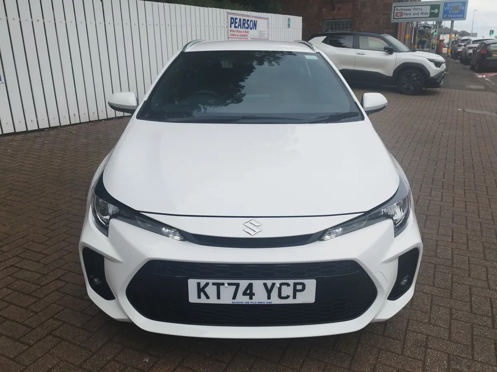 Suzuki Swace 1.8 Motion Cvt White