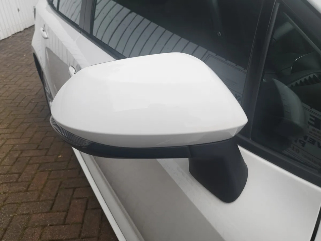 Suzuki Swace Swace Estate White #10