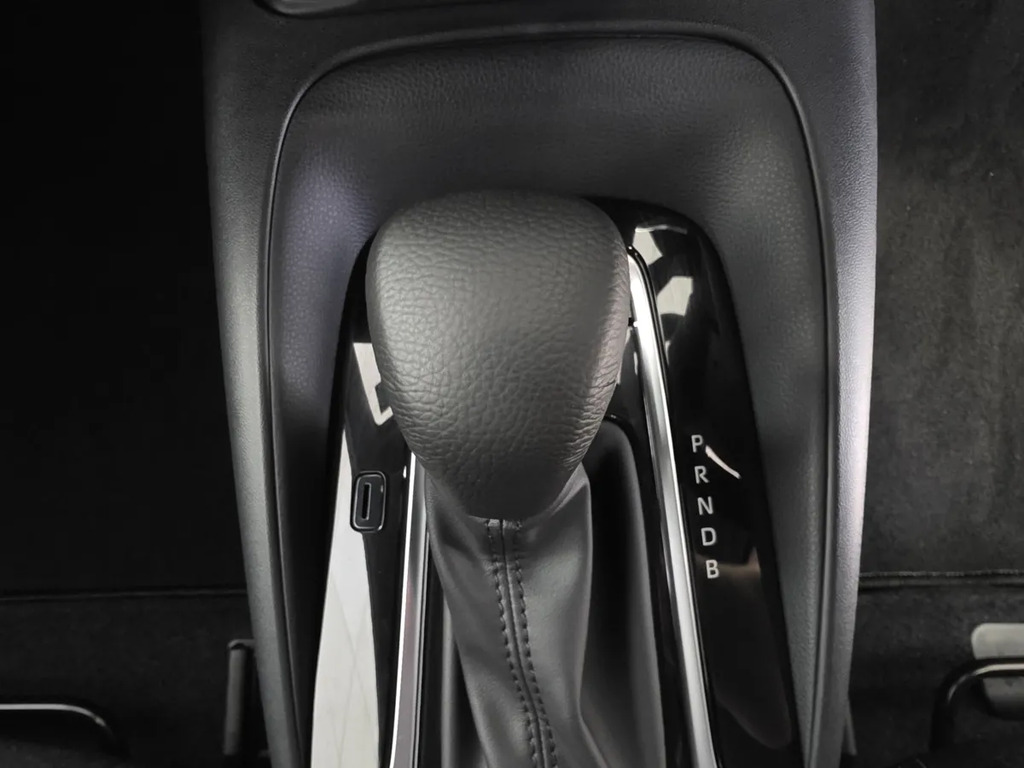 Suzuki Swace 1.8 Hybrid Ultra Cvt White #19