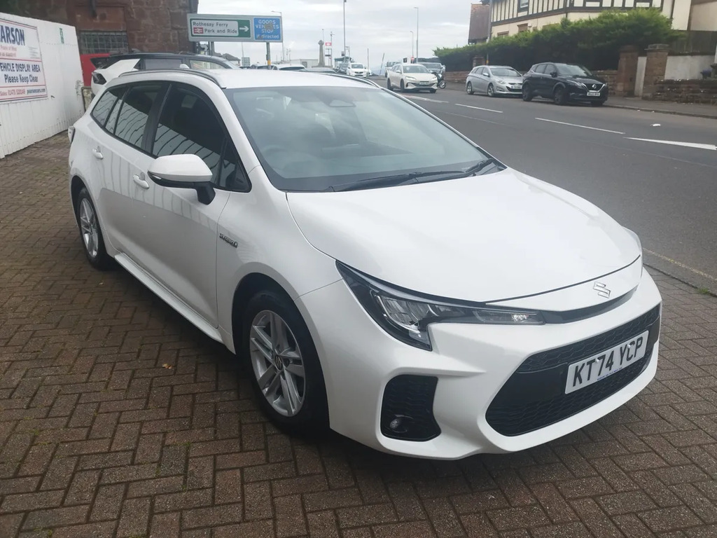 Suzuki Swace 1.8 Motion Cvt White #2