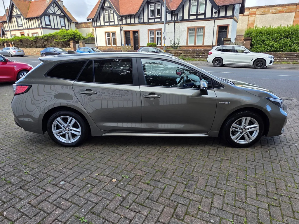 Suzuki Swace 1.8 Ultra Cvt Brown #4