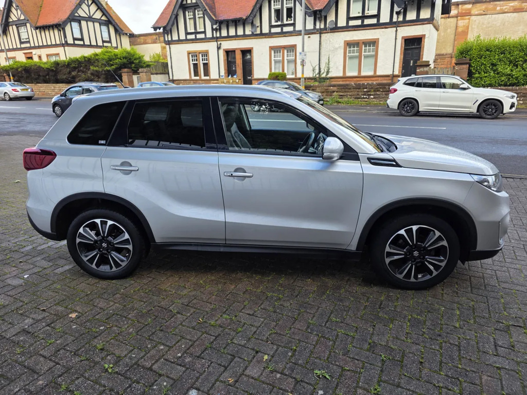 Suzuki Vitara 1.4 B Jet Sz5 2Wd Silver #4
