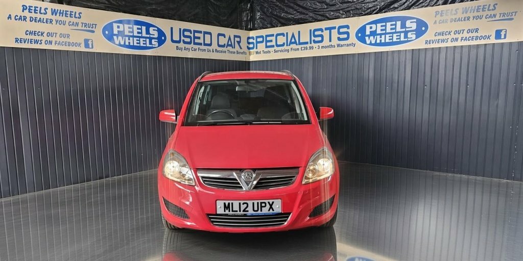 Vauxhall Zafira 1.6L Exclusiv Red