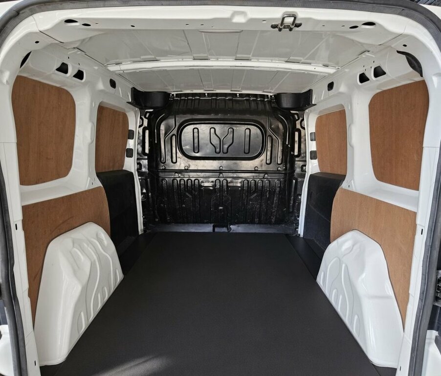 Vauxhall Combo Mpv FN16EHC White #5