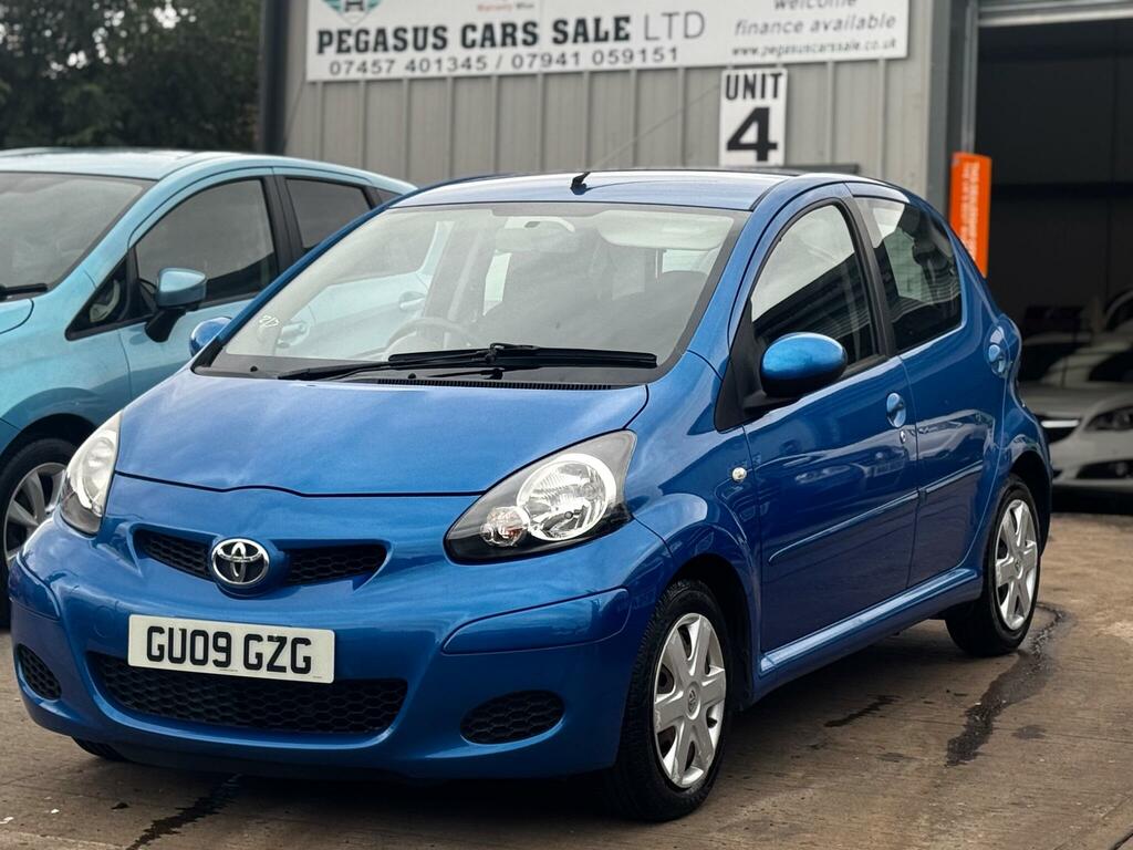Toyota Aygo Hatchback  #2