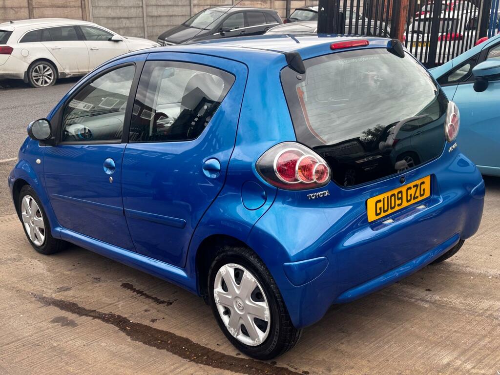 Toyota Aygo Hatchback  #4