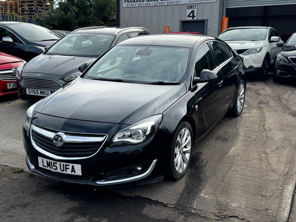 Vauxhall Insignia Hatchback 