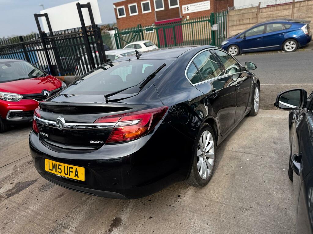 Vauxhall Insignia Hatchback  #4