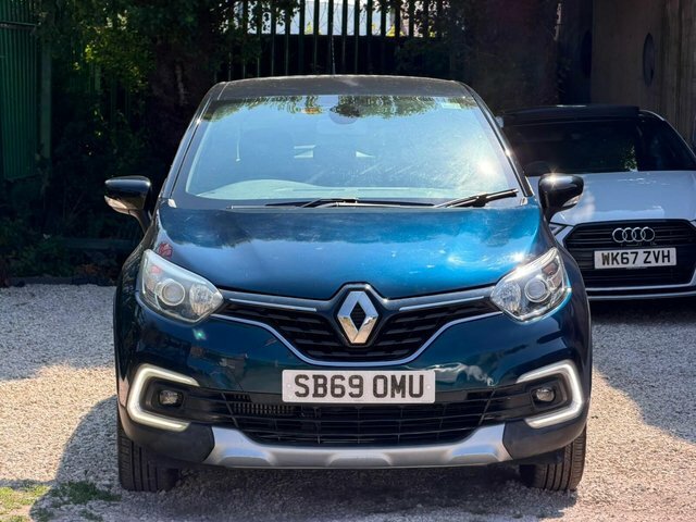 Renault Captur Suv Blue #3