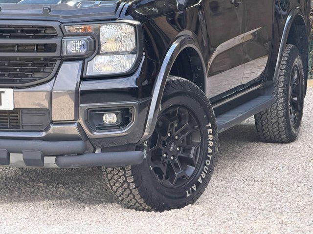 Ford Ranger Pickup Black #4