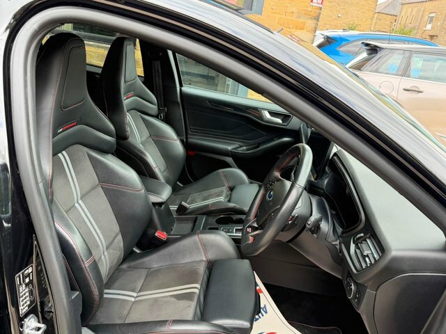 Ford Focus 1.0T Ecoboost 125 Bhp St-line X Nq Grey #9