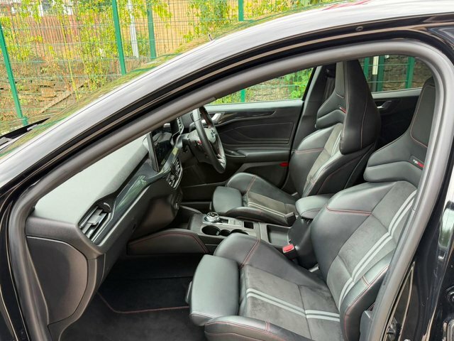 Ford Focus 1.0T Ecoboost 125 Bhp St-line X Nq Grey #16