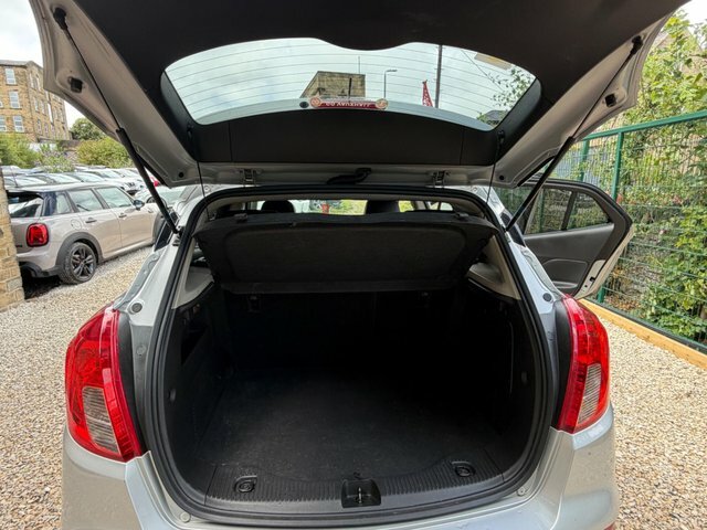 Vauxhall Mokka X Suv 1.6 Cdti Elite Euro 6 Ss 201666 White #17