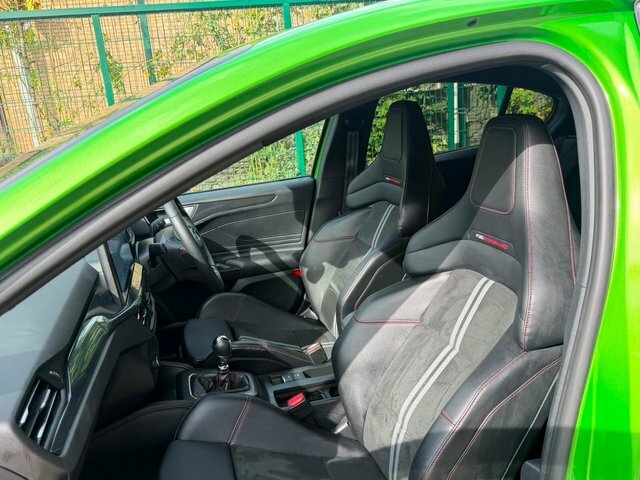 Ford Focus St-line X 1.0L Ecoboost 125Ps Mhev Fwd 6 Sp  #53