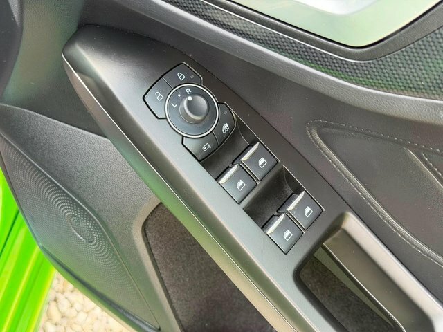 Ford Focus St-line X 1.0L Ecoboost 125Ps Mhev Fwd 6 Sp  #61