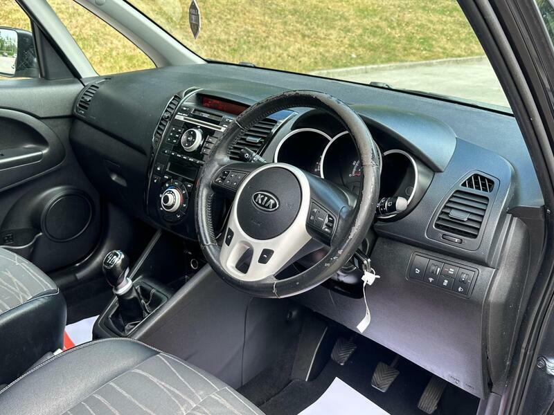 Kia Venga 1.6 2 Mpv Euro 5 123 Bhp Silver #13