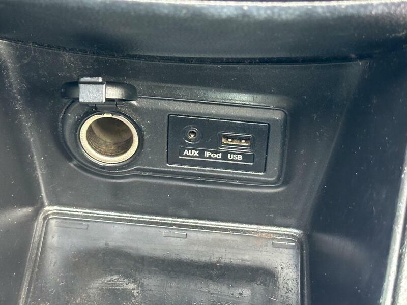 Kia Venga 1.6 2 Mpv Euro 5 123 Bhp Silver #16