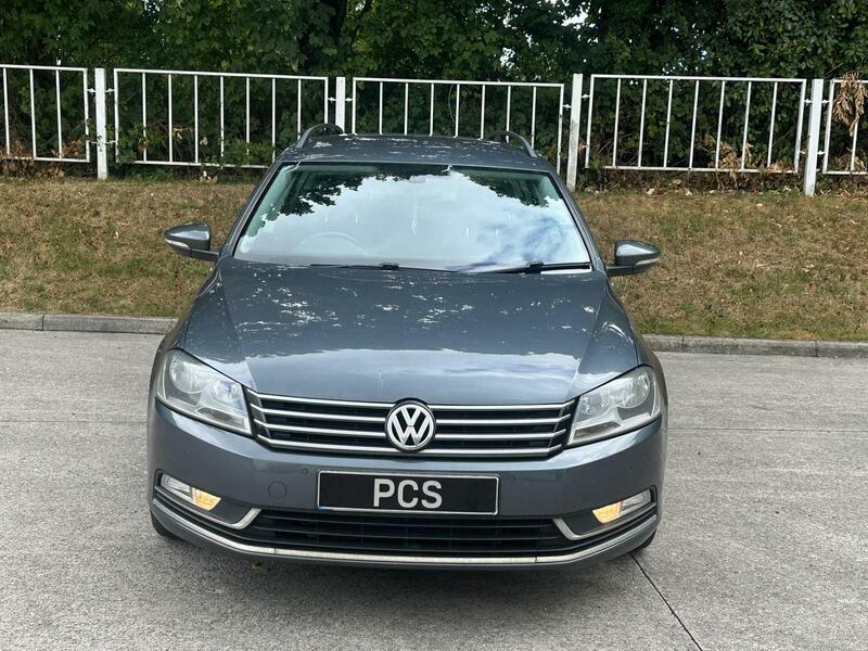 Volkswagen Passat 1.6 Tdi Bluemotion Tech Executive Euro 5 Ss Grey #2