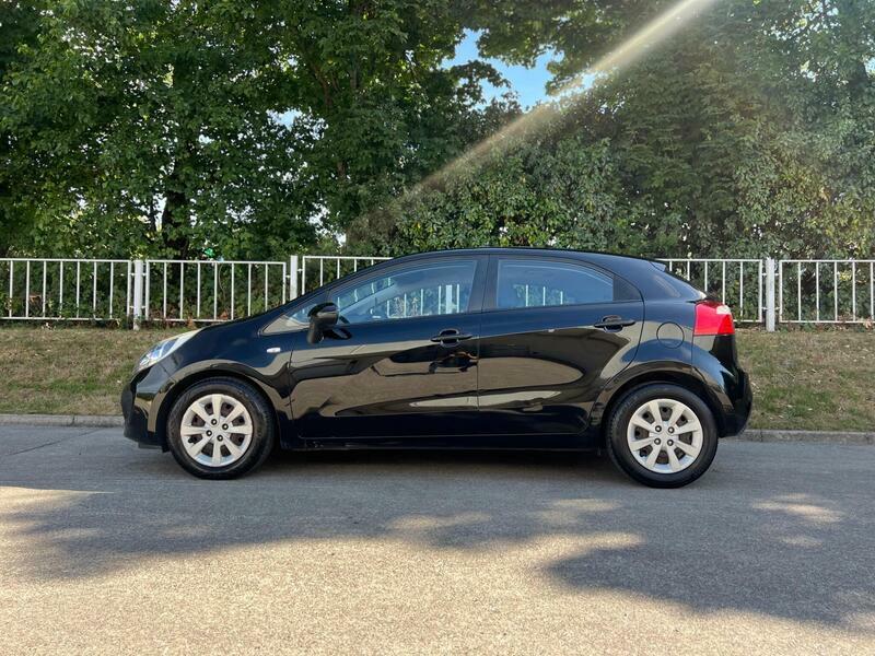 Kia RIO 1.25 1 Air Hatchback Euro 5 84 Red #26