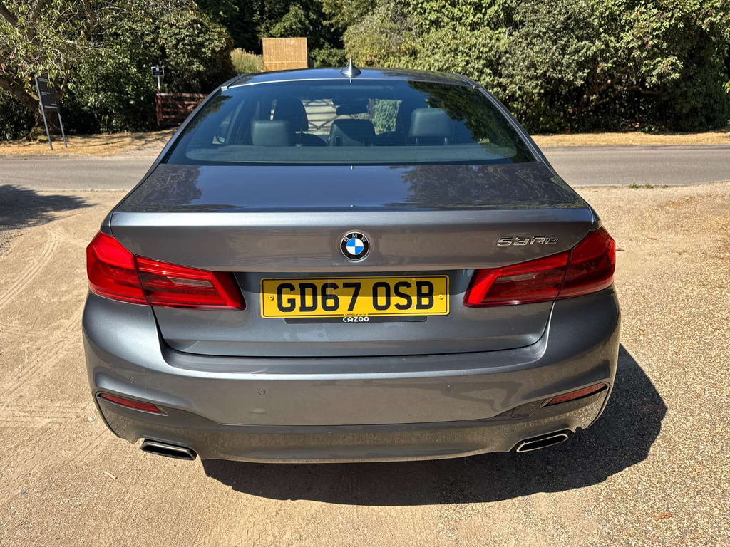 BMW 5 Series 530E M Sport Grey #27