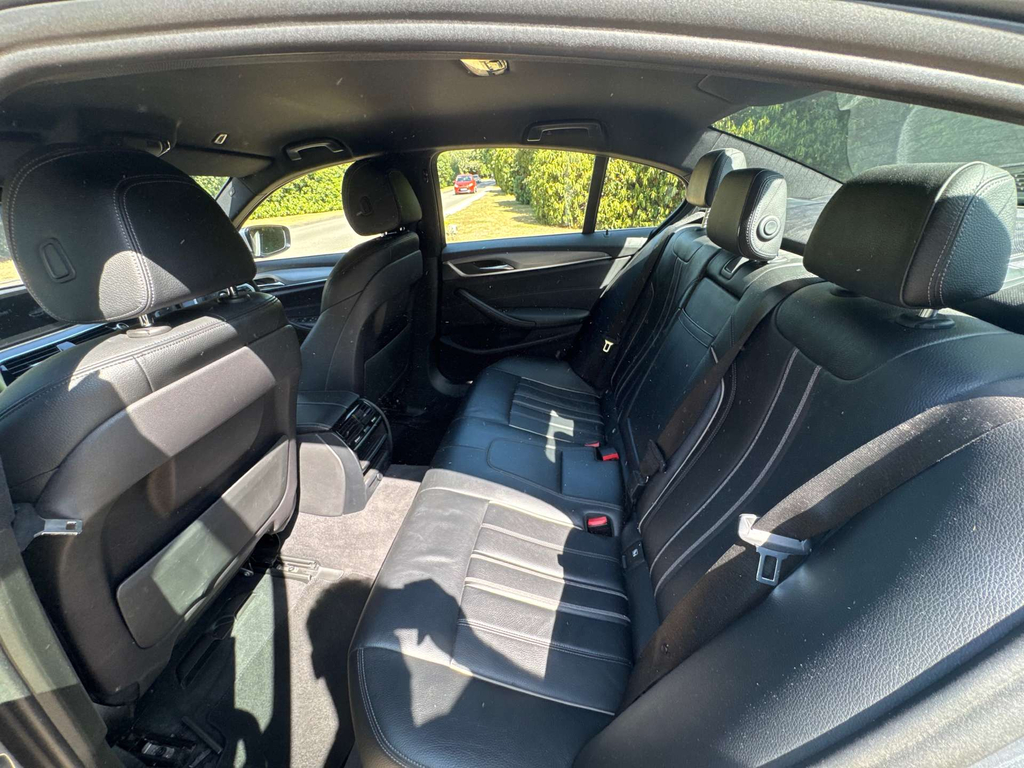 BMW 5 Series 530E M Sport Grey #21