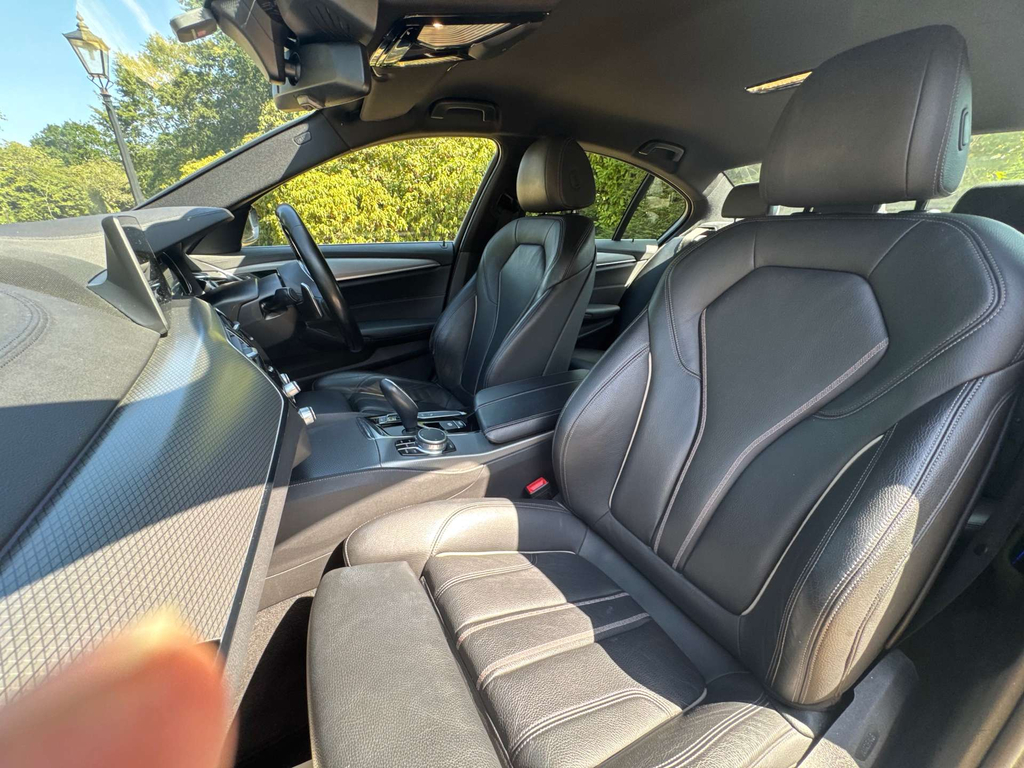 BMW 5 Series 530E M Sport Grey #18