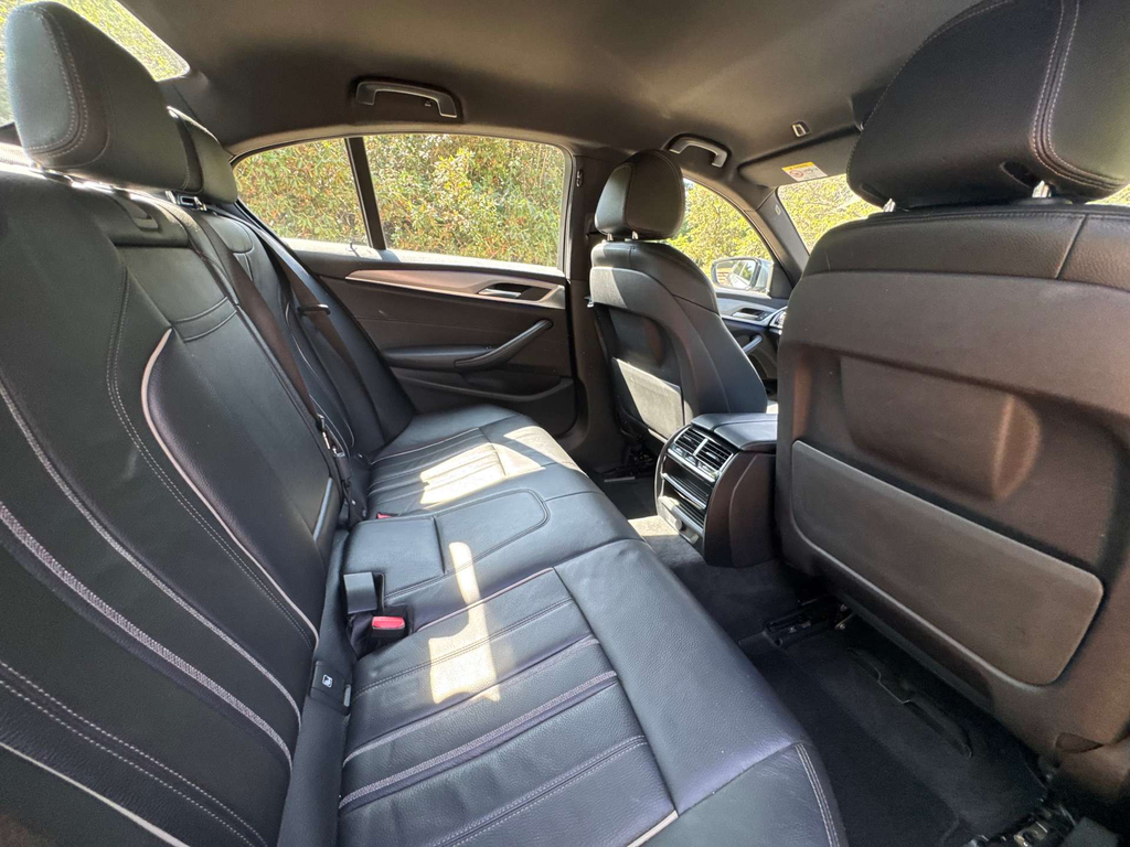 BMW 5 Series 530E M Sport Grey #20