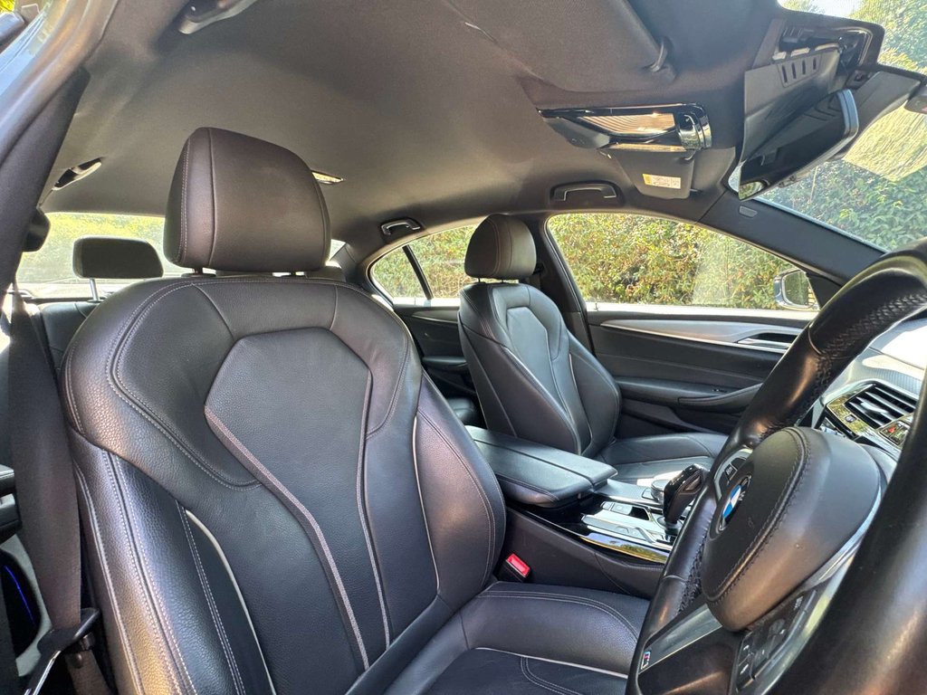 BMW 5 Series 530E M Sport Grey #17