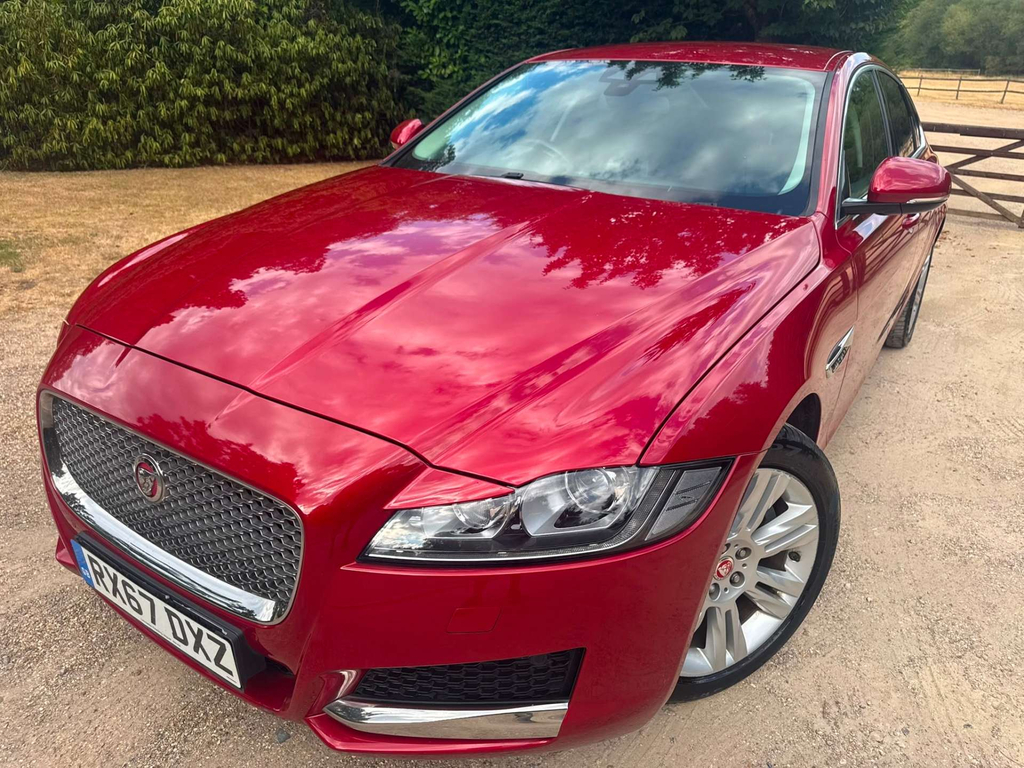 Jaguar XF Portfolio D #3