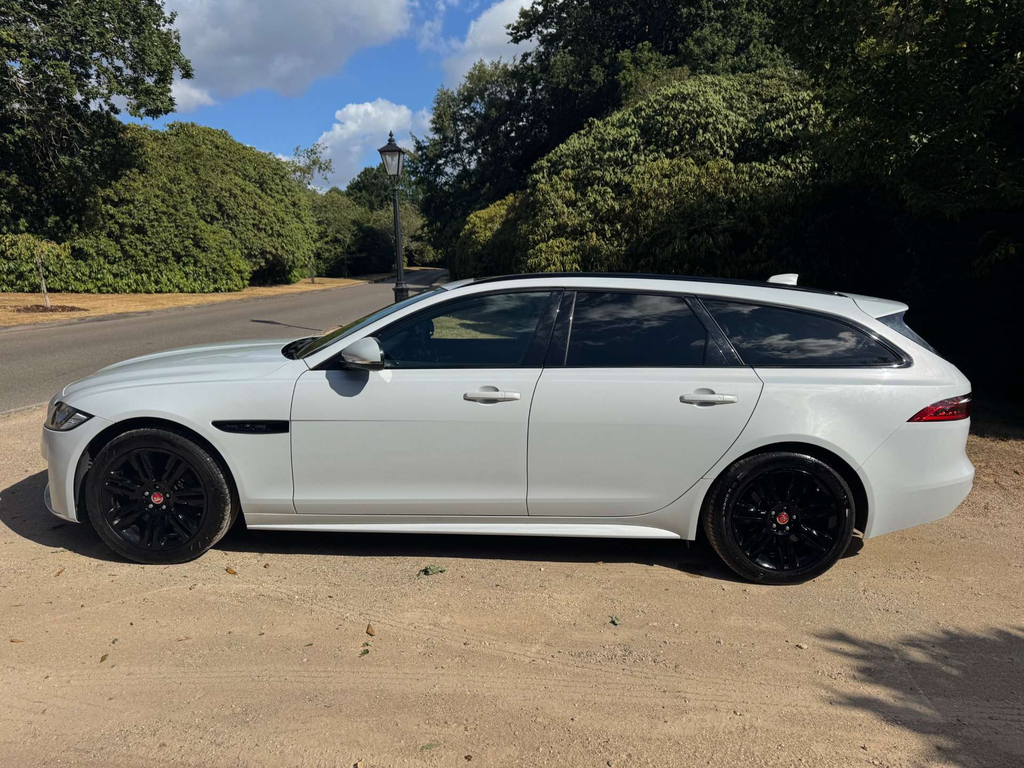 Jaguar XF R-sport Saloon Red #43