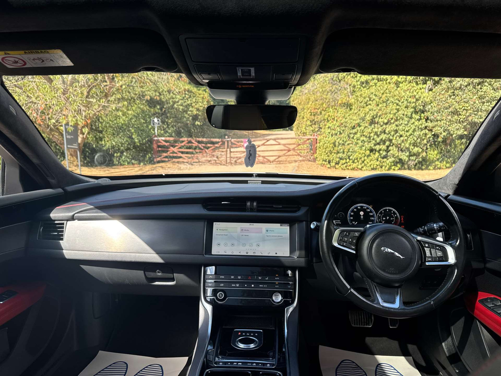 Jaguar XF R-sport Saloon Red #11