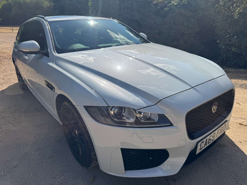 Jaguar XF R-sport Saloon Red #46